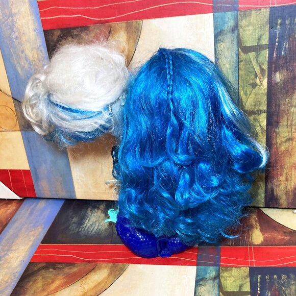 Monster High Peri and Pearl Serpentine Styling Head 2-Headed Doll Play Hair - Picture 3 of 10